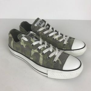 Converse All Star Camo Print Sneakers Size 7